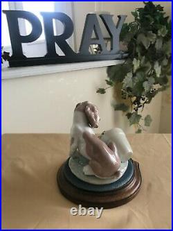 LLADRO 7672 IT WASN'T ME NIB 1998 LLADRO SOCIETY PIECE with NEW DISPLAY BASE MINT