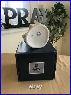 LLADRO 7672 IT WASN'T ME NIB 1998 LLADRO SOCIETY PIECE with NEW DISPLAY BASE MINT