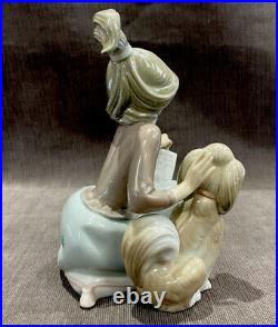 LLADRO A Lesson Shared Girl Reading Book To Dog #5475 Gloss Finish RETIRED