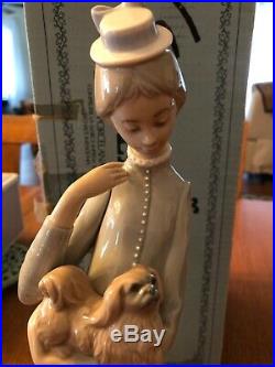 LLADRO A Walk With The Dog #4893 with Original Box Woman with Pekingese Dog