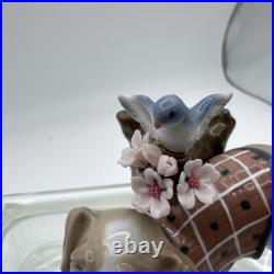 LLADRO Blossoms for the Puppy Porcelain Dog Figurine 01008381 In box Mint Cond