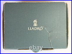 LLADRO Blossoms for the Puppy Porcelain Dog Figurine 01008381 in box chipped