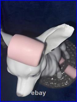 LLADRO CHIHUAHUA WithMARSHMALLOWS #9191 This Is A As Is Item! Broken Ear! See Pics