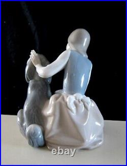 LLADRO CHOW TIME GIRL WITH DOG GLAZED FIGURINE #1334 MADE IN SPAIN Lladró