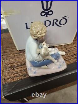 LLADRO Caress and Rest Girl Petting Dog Retired Porcelain Figurine #1246