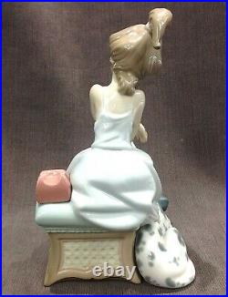 LLADRO Chit Chat Girl on Phone With Dog Dalmatian Gloss Finish #5466 Box