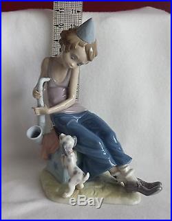 LLADRO Clown With Saxophone and Dog #5059 Payasito Saxofon