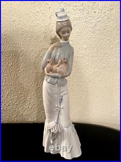 LLADRO Collectible Figurine LADY with PEKINGESE DOG AND UMBRELLA #4893