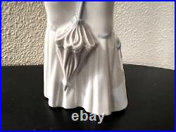 LLADRO Collectible Figurine LADY with PEKINGESE DOG AND UMBRELLA #4893