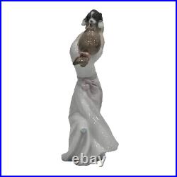 LLADRO Collectible Figurine The Best of Friends #8032 Girl with Dog