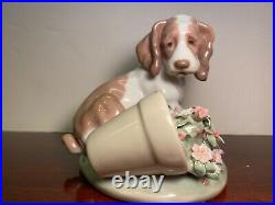 LLADRO Collectors Series #7672 It Wasn't Me Dog/Spaniel Flowerpot, RV $585 MINT