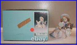 LLADRO Figurine #5468 WHO'S THE FAIREST Girl With Mirror And Dog Retired