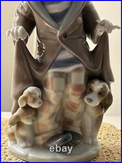 LLADRO Figurine Clown Pierrot with Dogs Surprise #5901, Spain. Retired. Vintage