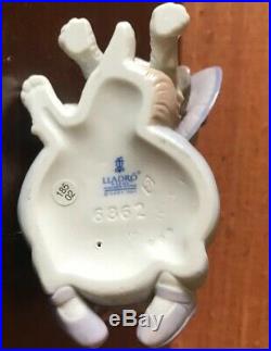 LLADRO Figurine, F61 UJ, #6862, ELEGANT GIRL WITH DOG, Hand Made In Spain