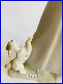 LLADRO Figurine Girl with Duck & Dog Handmade Large 10,5H Spain