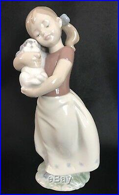 LLADRO Figurine MY SWEET LITTLE PUPPY GIRL & DOG #8531 Box/Cert. 7 3/4 TALL