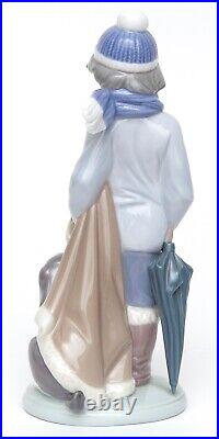 LLADRO Figurine Porcelain Winter Boy Scarf Umbrella Dog Ornament 1983