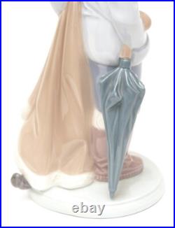 LLADRO Figurine Porcelain Winter Boy Scarf Umbrella Dog Ornament 1983