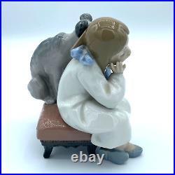 LLADRO Figurine WE CAN'T PLAY TODAY Girl with Dog #5706 MINT with box
