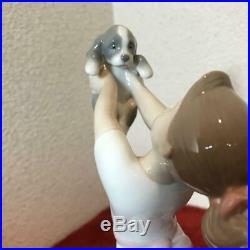 LLADRO Figurines Girl With Dog I Love You / H8.2 inch