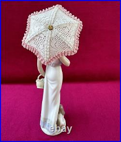 LLADRO GARDEN CLASSIC Girl Dog Umbrella Flowers 7617 Figurine Retired Mint