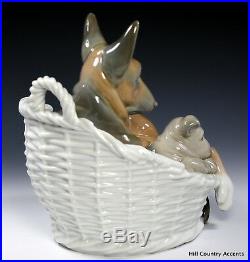 LLADRO GERMAN SHEPHERD With PUP #4731 MOM DOG With PUPPY IN BASKET $1,340 MINT