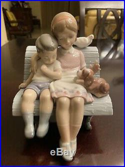 LLADRO GIRL & BOY WITH DOG ON CURVED BENCH WITH PIGEON Surrounded By Love