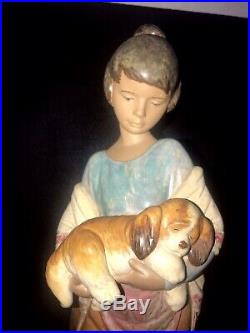 LLADRO Gres #2363 17 PAMPERED PUPPY Girl WithDog -MINT Stoneware