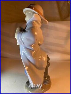 LLADRO LITTLE FIREMAN Boy with Puppy Dog Figurine #6334 Mint Condition RARE