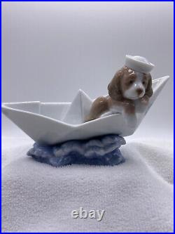 LLADRO LITTLE STOWAWAY PUPPY DOG FIGURINE #6642 IN BOX MINT 2000 6.75 x 4in