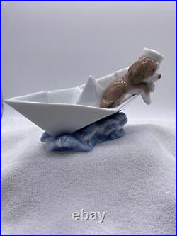 LLADRO LITTLE STOWAWAY PUPPY DOG FIGURINE #6642 IN BOX MINT 2000 6.75 x 4in