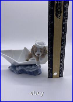 LLADRO LITTLE STOWAWAY PUPPY DOG FIGURINE #6642 IN BOX MINT 2000 6.75 x 4in