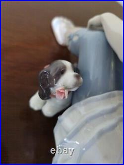 LLADRO My Playful Pet GIRL With DOG SIGNED BY ARTIST MINT With ORIGINAL BOX