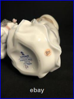 LLADRO My Playful Pet Mi Mascota 8645 In Box signed by Juan Lladro Retired Ltd