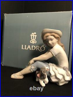 LLADRO My Playful Pet Mi Mascota 8645 In Box signed by Juan Lladro Retired Ltd