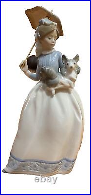 LLADRO NAO DAISA 1985 GIRL WITH HER DOG AND PARASOL UMBRELLA Mint Condition