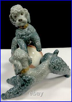 LLADRO Playful Dogs Poodles Style 1258 Gloss Glaze