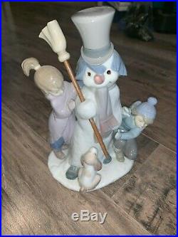 LLADRO Porcelain Figurine 5713 Snowman With Boy Girl And Dog Mint in Box