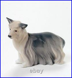 LLADRO Porcelain YORKSHIRE TERRIER (01008318)