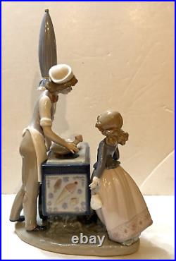 LLADRO RARE Ice Cream Vendor with Girl and Dog #5325 LARGE MINT