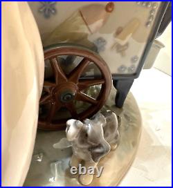 LLADRO RARE Ice Cream Vendor with Girl and Dog #5325 LARGE MINT