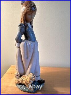 LLADRO ROSITA #2085 Figurine GRES Girl With Dog And Rose RARE Retired Excellent