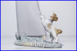LLADRO Retired Daisa 1977 Girl with Goose and Dog Figurine