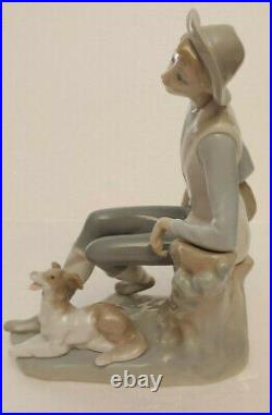 LLADRO Retired SHEPARD #4659 Man Sitting on Stump with Dog made in Spain