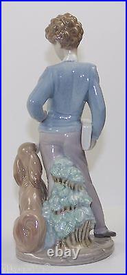 LLADRO SUNDAY'S CHILD #6023 FIGURINE BOY With DOG & BOOK PERFEC