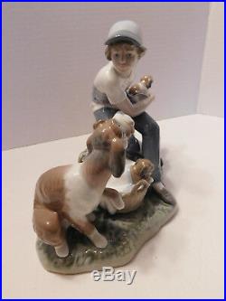 LLADRO This One's Mine Porcelain Boy With Dog And Puppies Figurine 5376 MINT