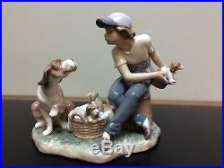 LLADRO This One's Mine Porcelain Figurine Puppies Dog Children