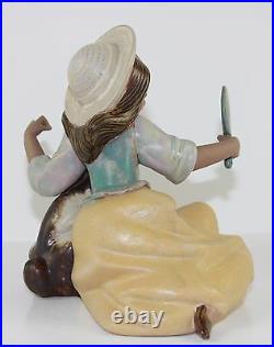 LLADRO WHO'S THE FAIREST #2313 FIGURE GIRL, DOG, MIRROR GRES MINT WithBOX