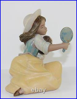 LLADRO WHO'S THE FAIREST #2313 FIGURE GIRL, DOG, MIRROR GRES MINT WithBOX