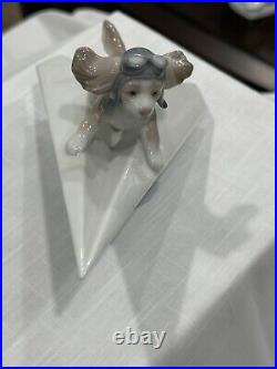 LLADRO ceramic figurine Adorable Pilot Dog #6665